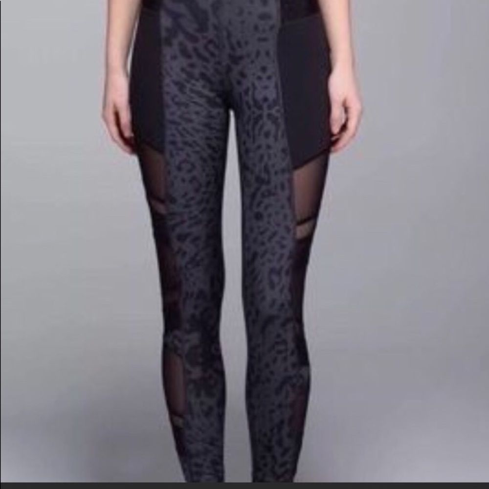 Lululemon Just Breathe Black Leopard Mesh